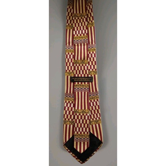 Metropolitan Museum of Art Imported Silk Neck Tie Red Gold Victorian Design VTG - Picture 2 of 4